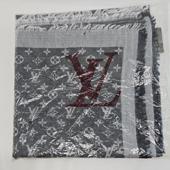 Louis Vuitton Silk/Wool Monogram Scarf Shawl Stole Black/Gray Made in Italy - Picture 5 of 16